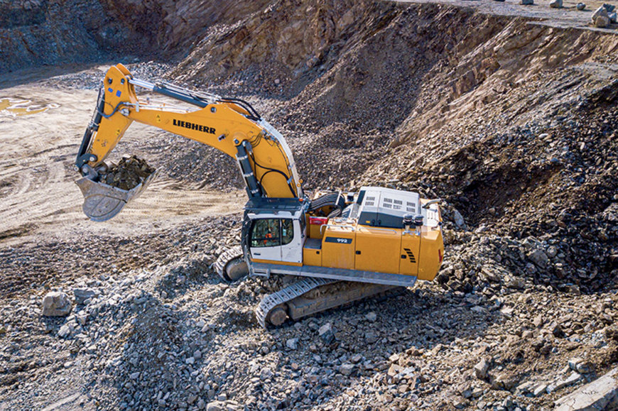the-liebherr-r-992-crawler-excavator-high-performance-and-low